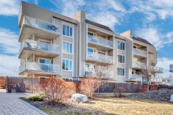 306-3737 42 Street NW Calgary, AB T3A 2M8