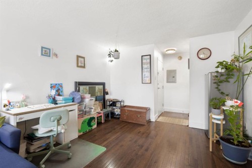 408-505 19 Avenue Sw, Calgary, AB - Indoor Photo Showing Office