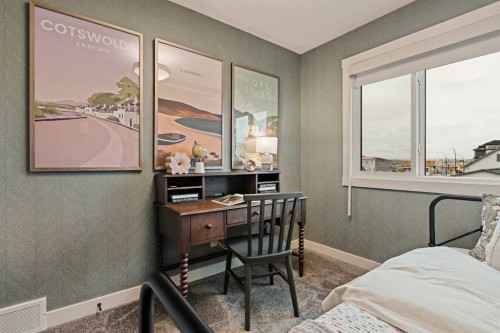 193 Silver Spruce Road Sw, Calgary, AB - Indoor Photo Showing Other Room