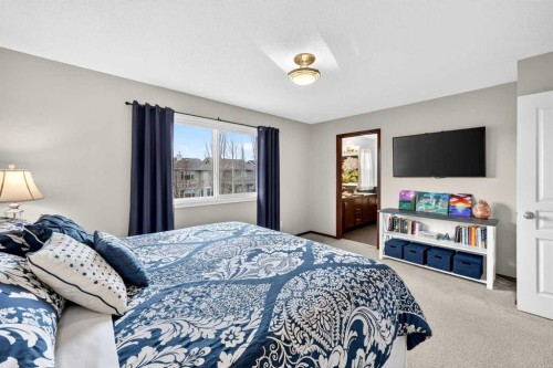 72 Auburn Bay Avenue Se, Calgary, AB - Indoor Photo Showing Bedroom