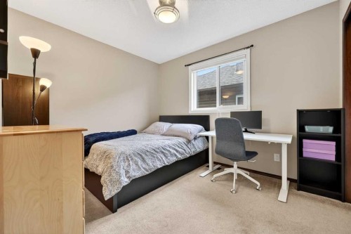 72 Auburn Bay Avenue Se, Calgary, AB - Indoor Photo Showing Bedroom