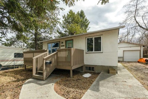 6507 34 Avenue Nw, Calgary, AB - Outdoor With Exterior