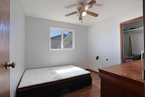 184 Upland Boulevard West, Brooks, AB - Indoor Photo Showing Bedroom