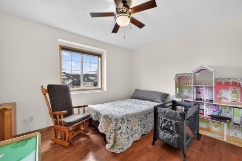 197 Arbour Stone Close Nw, Calgary, AB - Indoor Photo Showing Bedroom