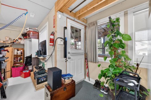 197 Arbour Stone Close Nw, Calgary, AB - Indoor Photo Showing Other Room