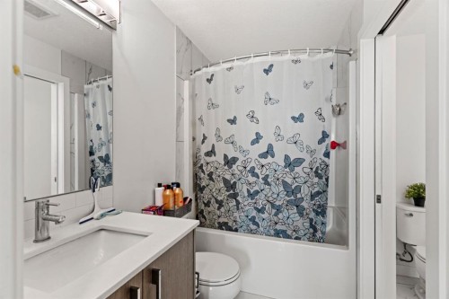 2424-76 Cornerstone Passage Ne, Calgary, AB - Indoor Photo Showing Bathroom