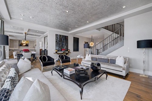 33 Waters Edge Drive, Heritage Pointe, AB - Indoor Photo Showing Living Room