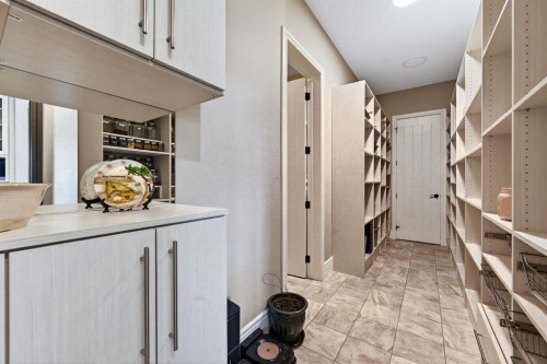 33 Waters Edge Drive, Heritage Pointe, AB - Indoor Photo Showing Other Room