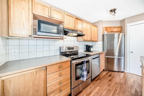 273 Tuscany Springs Way Nw, Calgary, AB - Indoor Photo Showing Kitchen