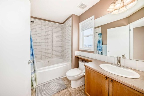 273 Tuscany Springs Way Nw, Calgary, AB - Indoor Photo Showing Bathroom