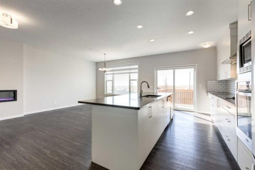 70 Howse Common Ne, Calgary, AB - Indoor Photo Showing Kitchen With Upgraded Kitchen