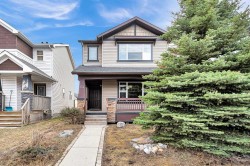 154 Everglen Rise SW Calgary, AB T2Y 4Z3