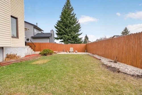 55 Falwood Place Ne, Calgary, AB - Outdoor