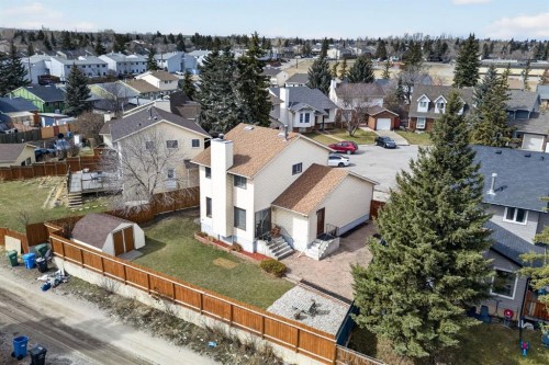 55 Falwood Place Ne, Calgary, AB - Outdoor