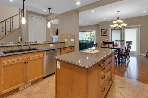 44 Mahogany Rise Se, Calgary, AB - Indoor Photo Showing Kitchen