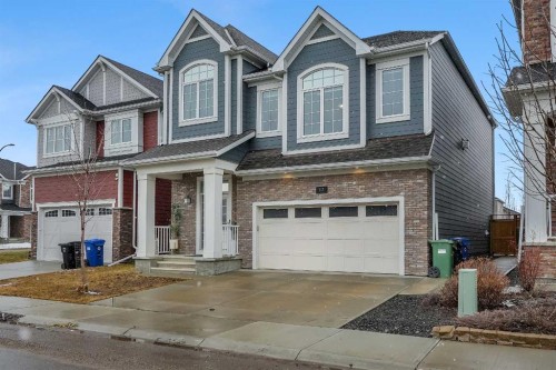 17 Yorkstone Way Sw, Calgary, AB - Outdoor With Facade