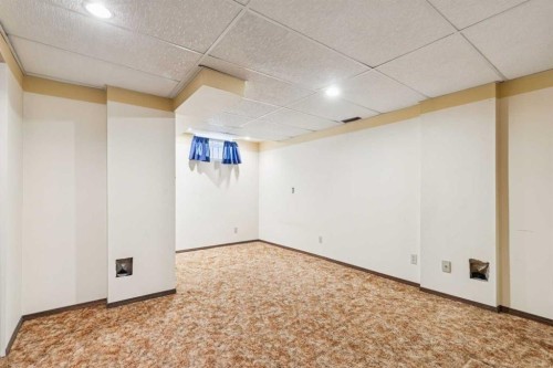 124 Edgehill Close Nw, Calgary, AB - Indoor
