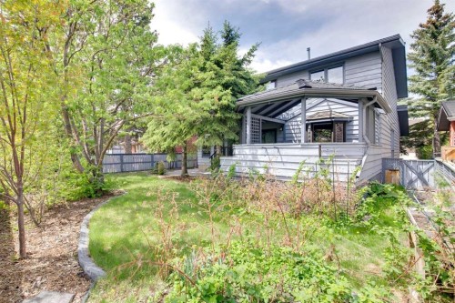 124 Edgehill Close Nw, Calgary, AB - Outdoor