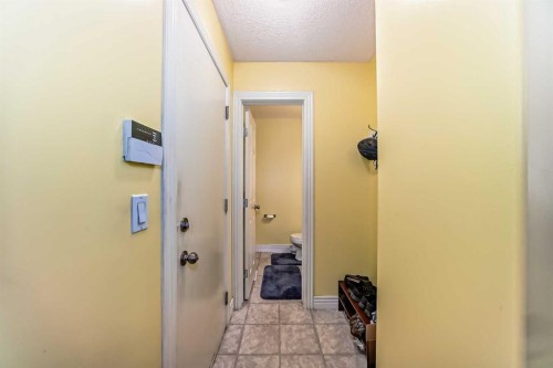 187 Bridlewood View Sw, Calgary, AB - Indoor Photo Showing Other Room