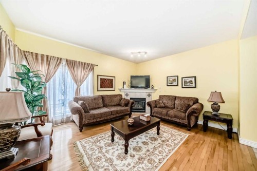 187 Bridlewood View Sw, Calgary, AB - Indoor Photo Showing Living Room