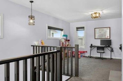 45 Evansfield Manor Nw, Calgary, AB - Indoor Photo Showing Other Room