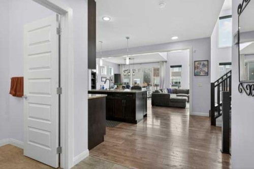 45 Evansfield Manor Nw, Calgary, AB - Indoor Photo Showing Other Room