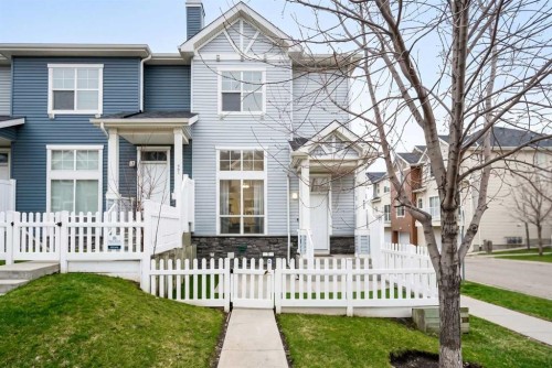 305 Elgin Gardens Se, Calgary, AB - Outdoor With Facade