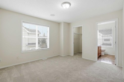 305 Elgin Gardens Se, Calgary, AB - Indoor Photo Showing Other Room