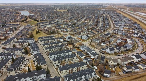 305 Elgin Gardens Se, Calgary, AB - Outdoor With View