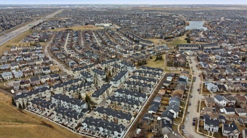 305 Elgin Gardens Se, Calgary, AB - Outdoor With View