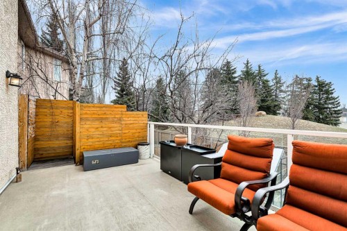 28 Woodpark Close Sw, Calgary, AB - Outdoor