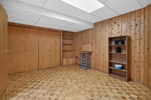 80 Deerbrook Road Se, Calgary, AB - Indoor Photo Showing Other Room