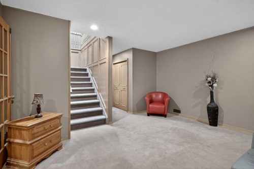 80 Deerbrook Road Se, Calgary, AB - Indoor Photo Showing Other Room