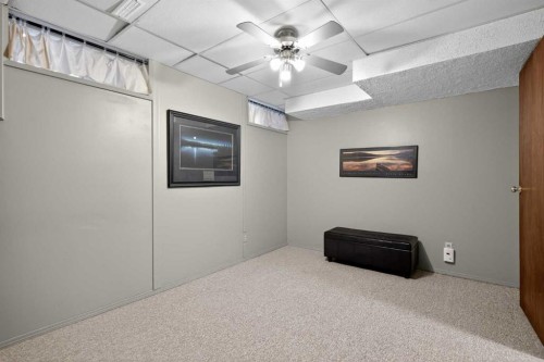 80 Deerbrook Road Se, Calgary, AB - Indoor Photo Showing Other Room