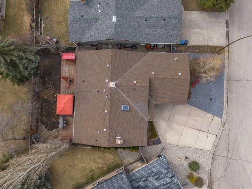 80 Deerbrook Road Se, Calgary, AB - 
