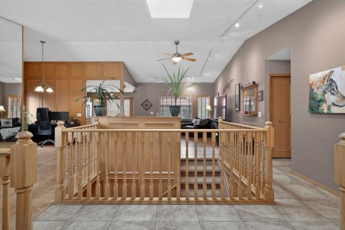 80 Deerbrook Road Se, Calgary, AB - Indoor Photo Showing Other Room