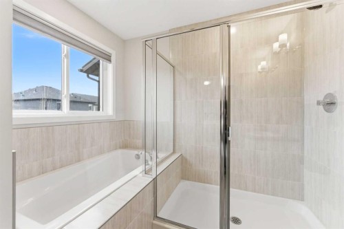 69 Legacy Manor Se, Calgary, AB - Indoor Photo Showing Bathroom
