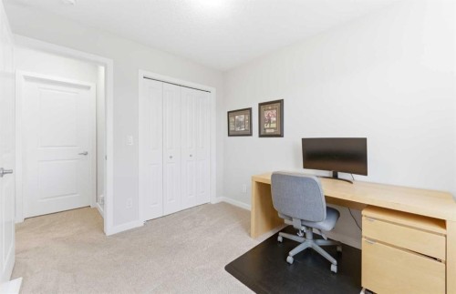 69 Legacy Manor Se, Calgary, AB - Indoor Photo Showing Office