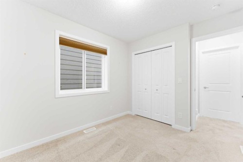 69 Legacy Manor Se, Calgary, AB - Indoor Photo Showing Other Room