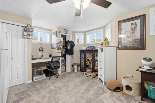 23 Prestwick Park Se, Calgary, AB - Indoor