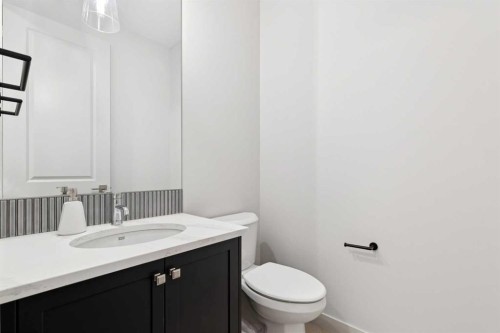 243 Marina Grove Se, Calgary, AB 