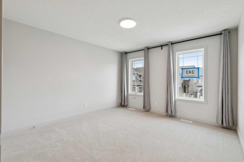 243 Marina Grove Se, Calgary, AB 