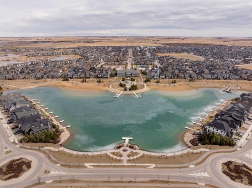 243 Marina Grove Se, Calgary, AB 