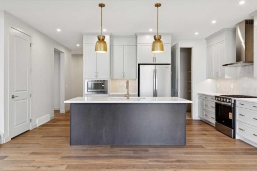 243 Marina Grove Se, Calgary, AB 