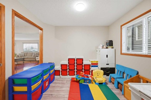 127 Kincora Heights Nw, Calgary, AB - Indoor Photo Showing Other Room
