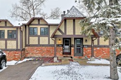 57 Storybook Gardens NW Calgary, AB T3G 1Y6