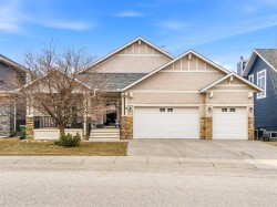 70 Hidden Creek Road NW Calgary, AB T3A 6E7