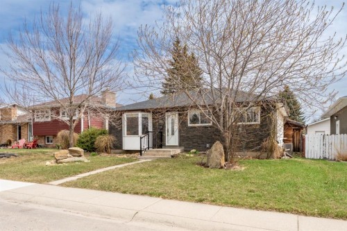 9408 5 Street Se, Calgary, AB - Outdoor