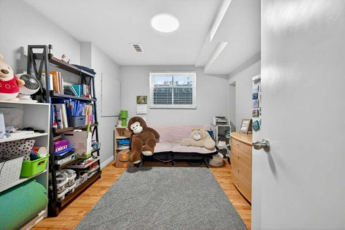 370 Prestwick Circle Se, Calgary, AB - Indoor