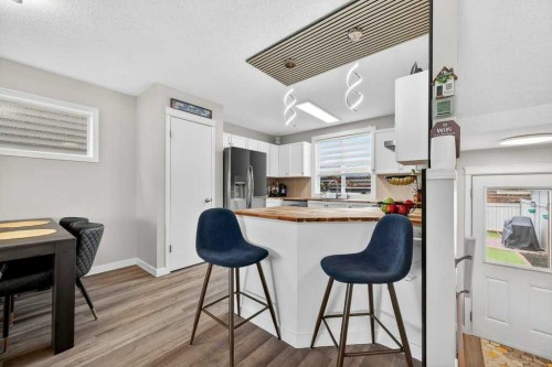 370 Prestwick Circle Se, Calgary, AB - Indoor